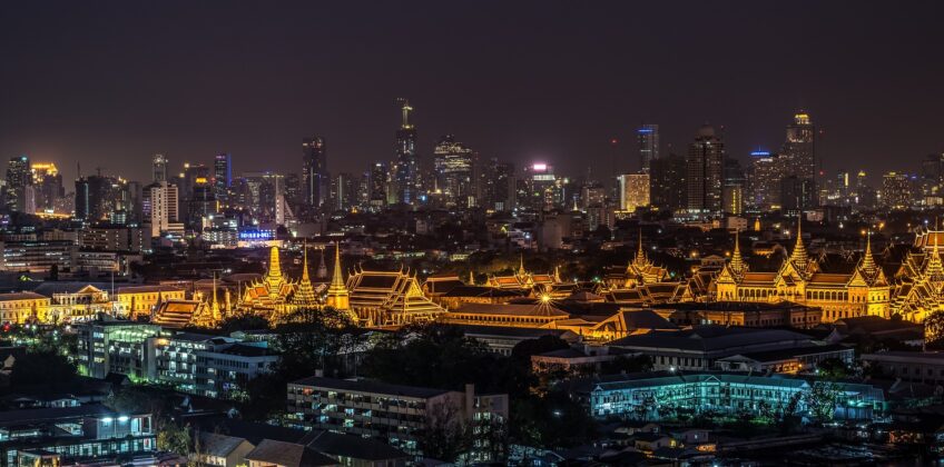 nature-horizon-architecture-skyline-night-glass-1271094-pxhere.com